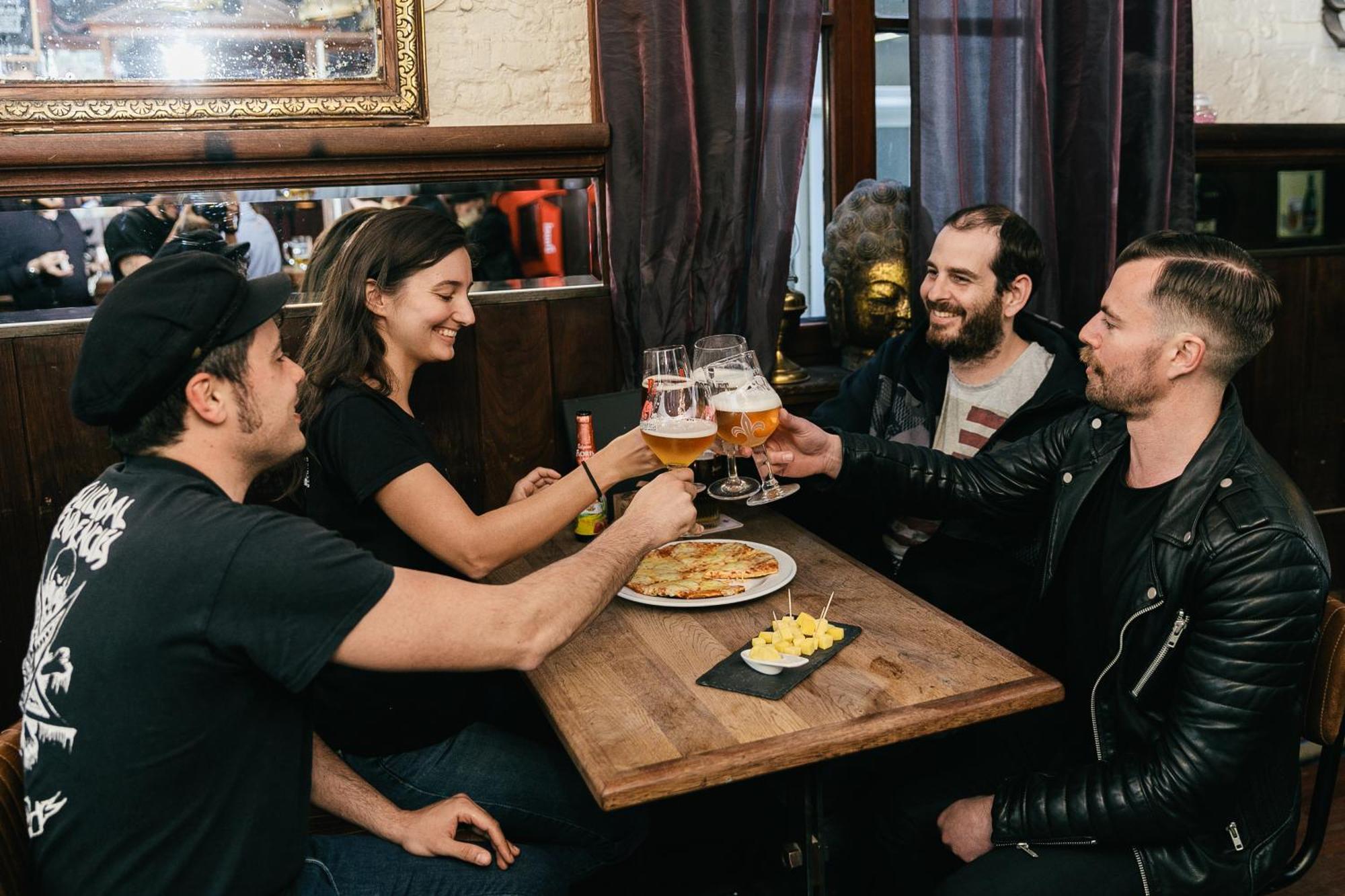 ברוז' St Christopher'S Inn Hostel At The Bauhaus מראה חיצוני תמונה