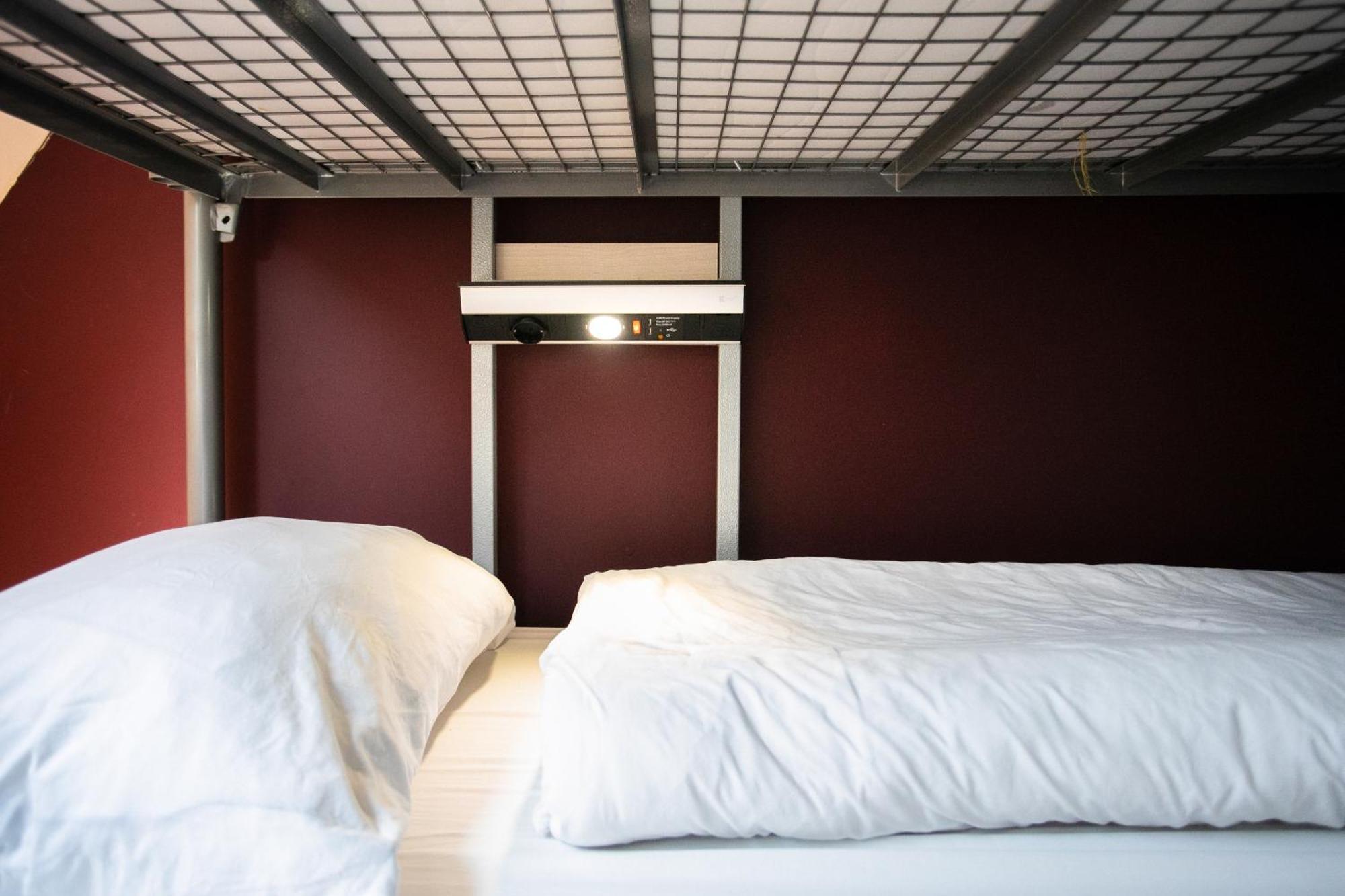 ברוז' St Christopher'S Inn Hostel At The Bauhaus חדר תמונה