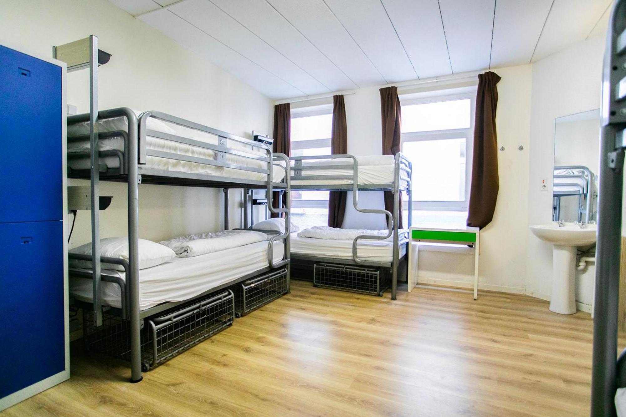 ברוז' St Christopher'S Inn Hostel At The Bauhaus חדר תמונה