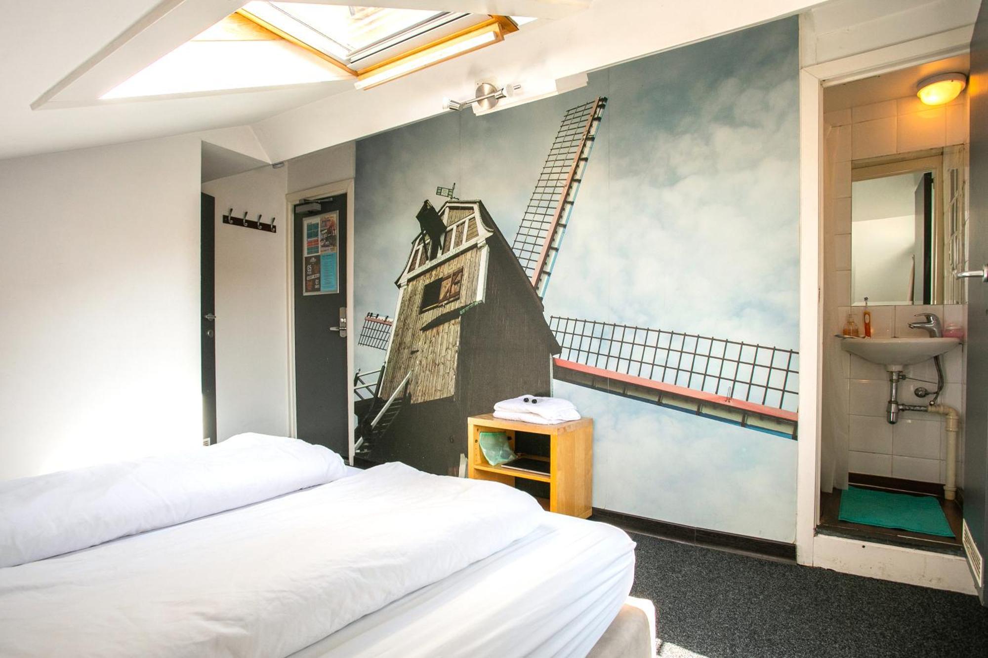 ברוז' St Christopher'S Inn Hostel At The Bauhaus חדר תמונה